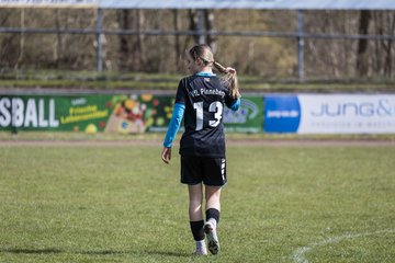 Bild 31 - wBJ VfL Pinneberg - Waldd�rfer SV : Ergebnis: 5:0